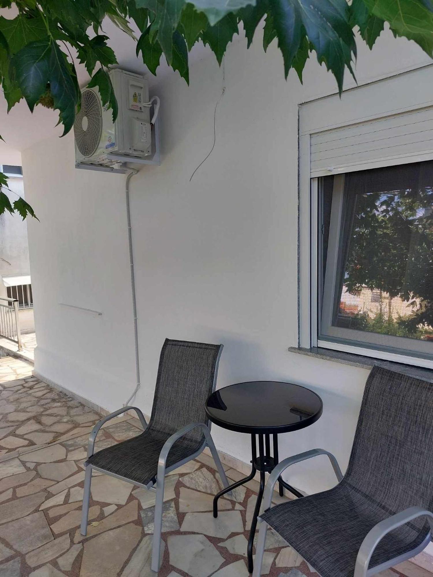 Studio Με Όλες Τις Ανέσεις Vétrina Esterno foto